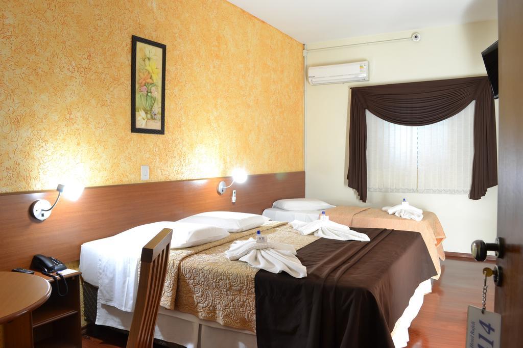 Hotel Rafeli โบยตูวา ภายนอก รูปภาพ