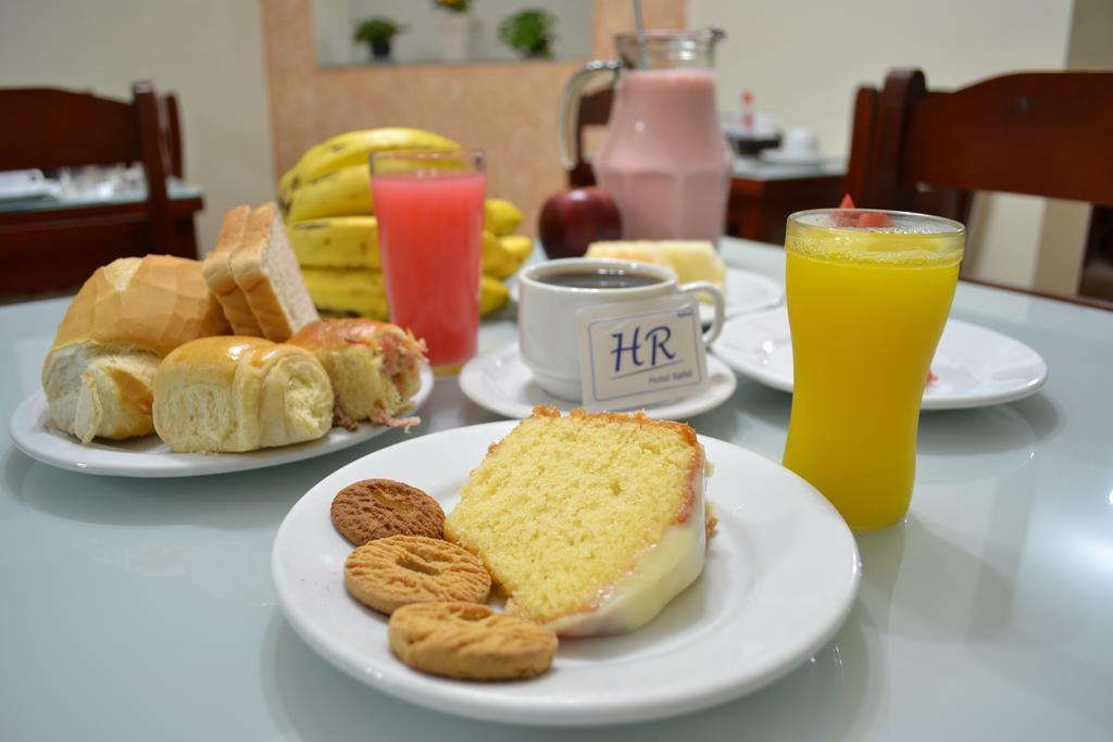 Hotel Rafeli โบยตูวา ภายนอก รูปภาพ