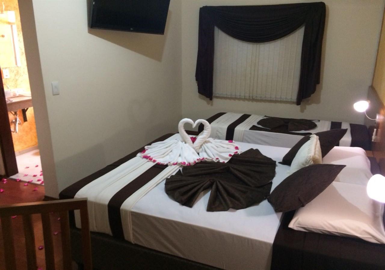 Hotel Rafeli โบยตูวา ภายนอก รูปภาพ