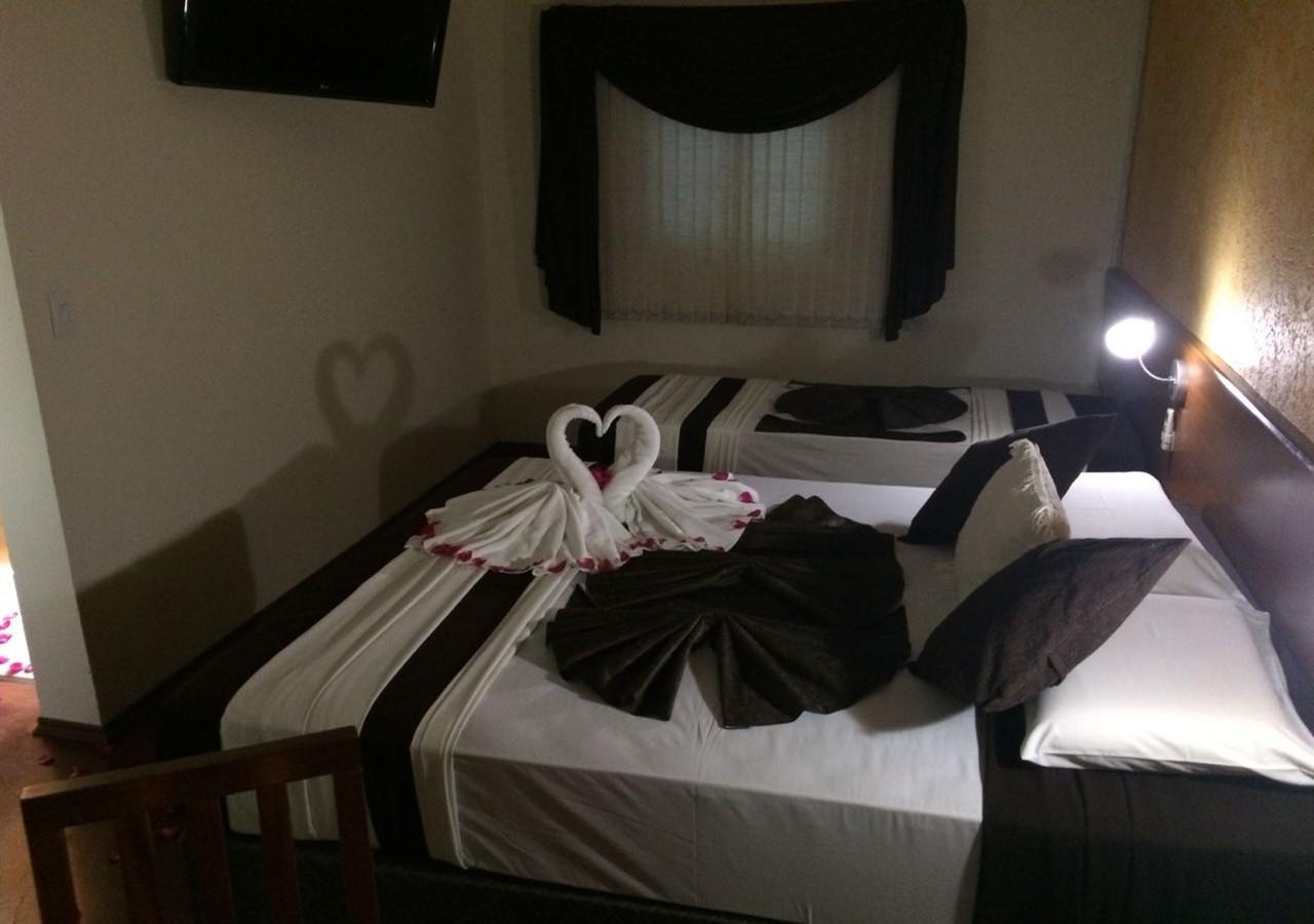 Hotel Rafeli โบยตูวา ภายนอก รูปภาพ